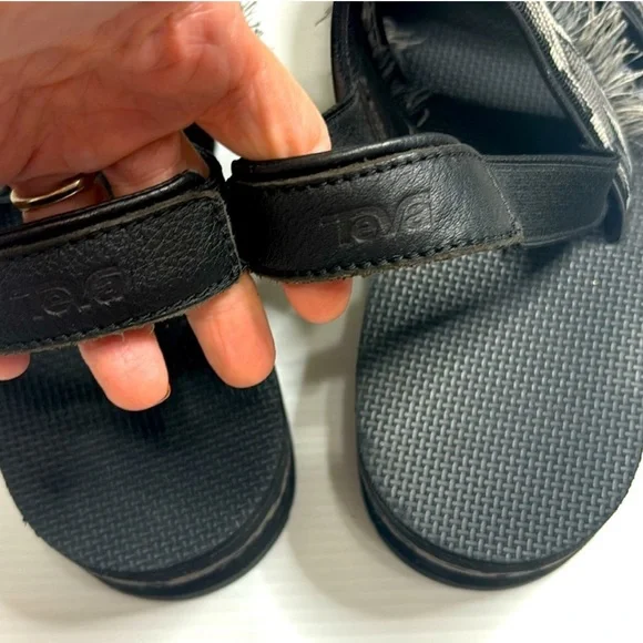 Free People x Teva Ceres Flatform Fringe Stappy Sandal Black boho size 9 - Picture 8 of 10